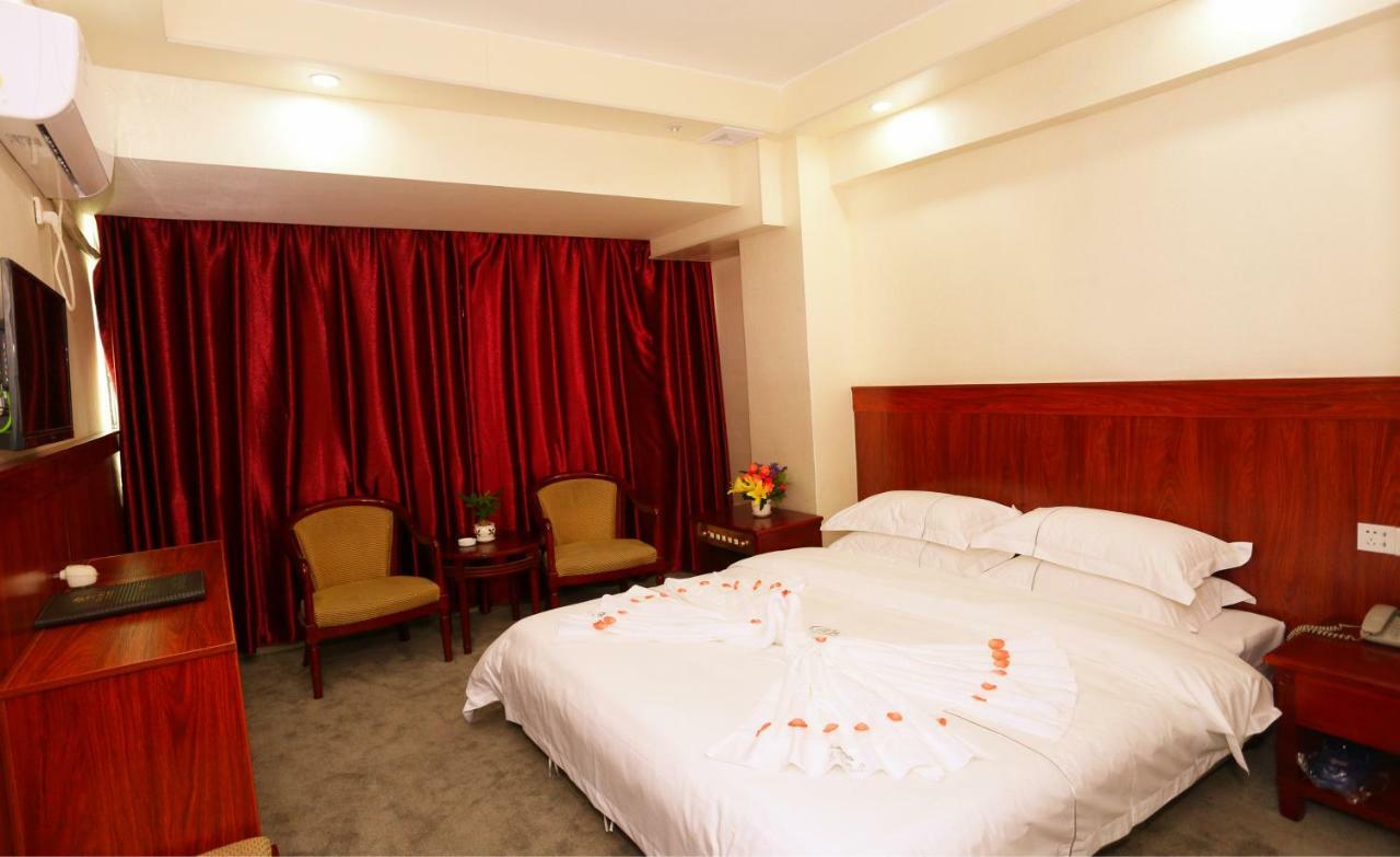 Guangzhou Junshan Hotel - Shuttle Bus For Canton Fair Экстерьер фото